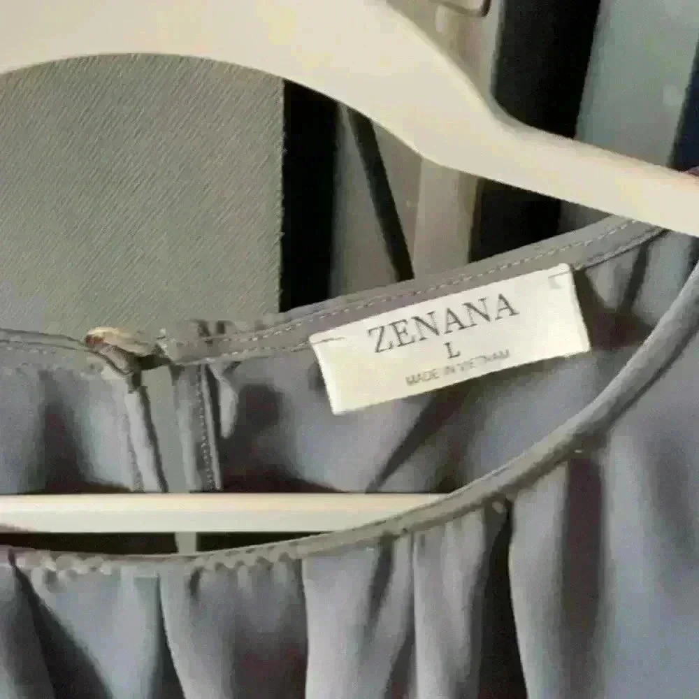 Shirt. New without tags Zenana